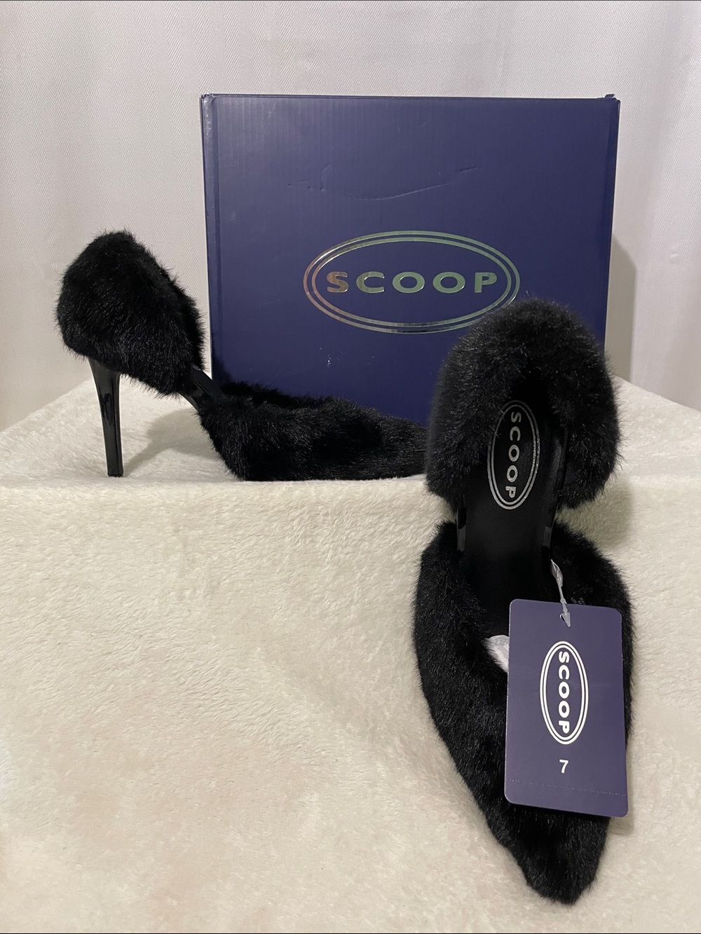NEW 🆕 Scoop Black Faux Fur Stiletto’s